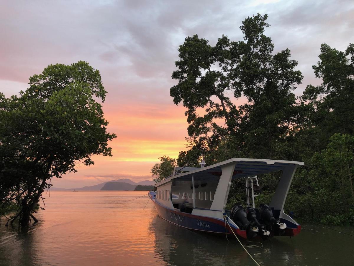 Nomad Divers Bangka Likupang Exterior photo